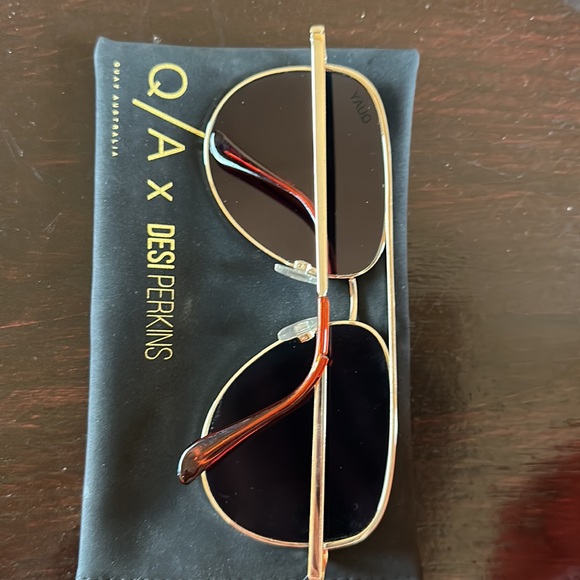 QUAY X Desi Perkins Sunglasses - Picture 3 of 6